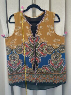 Women's Sleeveless Top Excellent Condition